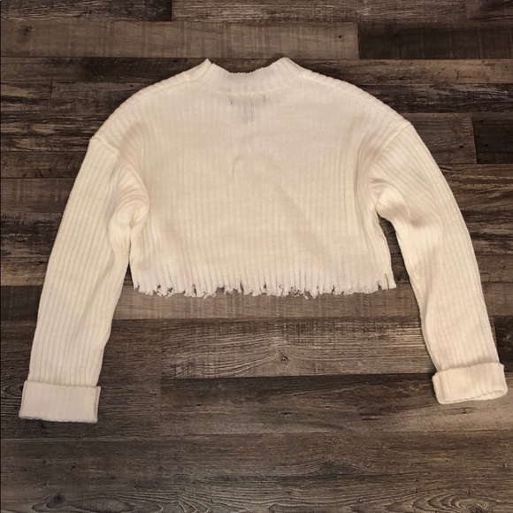 white crop sweater - Picture 2 of 3